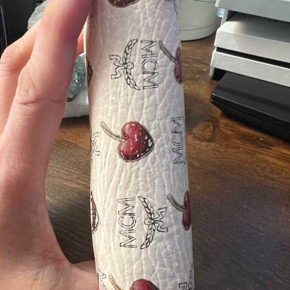 Preowned MCM White and Red Cherry Pattern Wallet - Picture 5 of 11